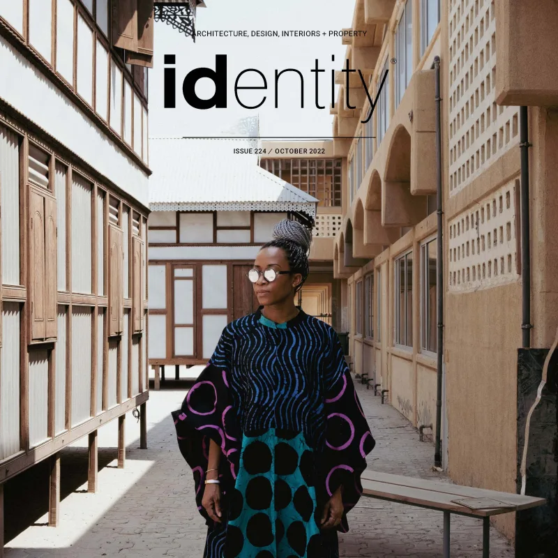 Identity AE - N°224  - From Paris with Love